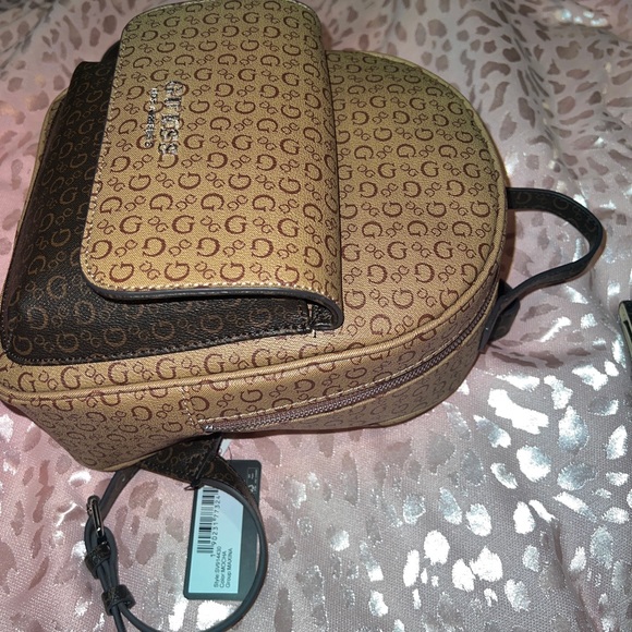 New Tan Brown Guess Purse Handbag Backpack Bag Mocha Maxina SV914430 main image 4
